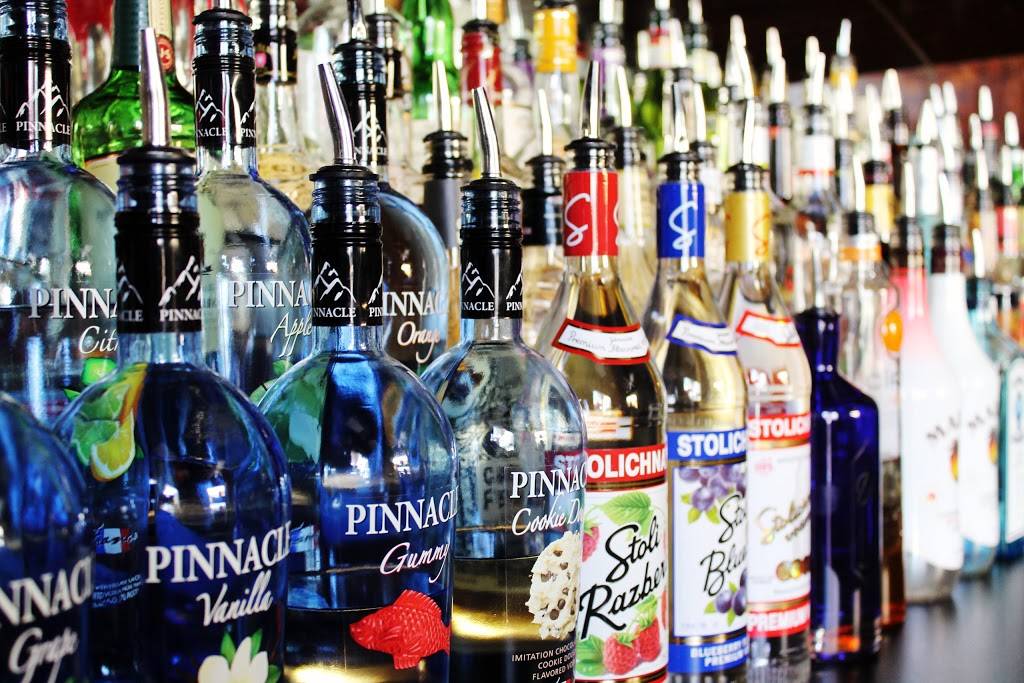 Paddy Wagon Irish Pub | restaurant | 201 Ambersweet Way, Davenport, FL 33897, USA | 8634207446 OR +1 863-420-7446