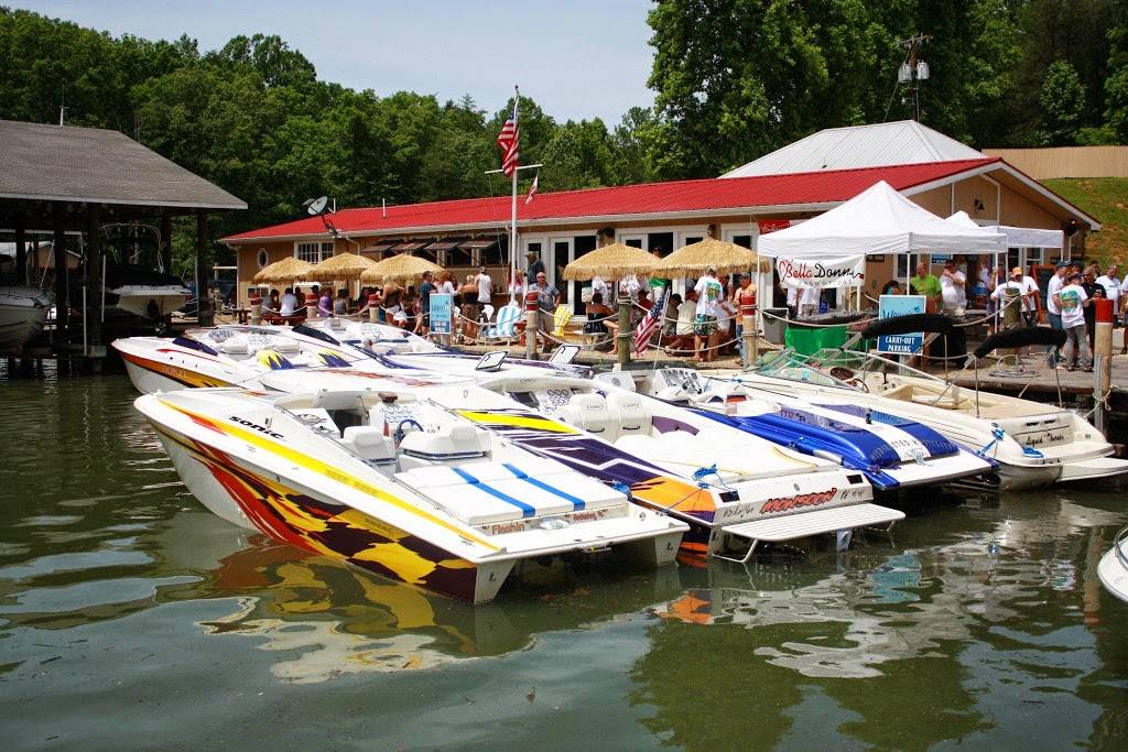 Wallers | restaurant | 1617 Crystal Shores Dr, Moneta, VA 24121, USA | 5402970055 OR +1 540-297-0055