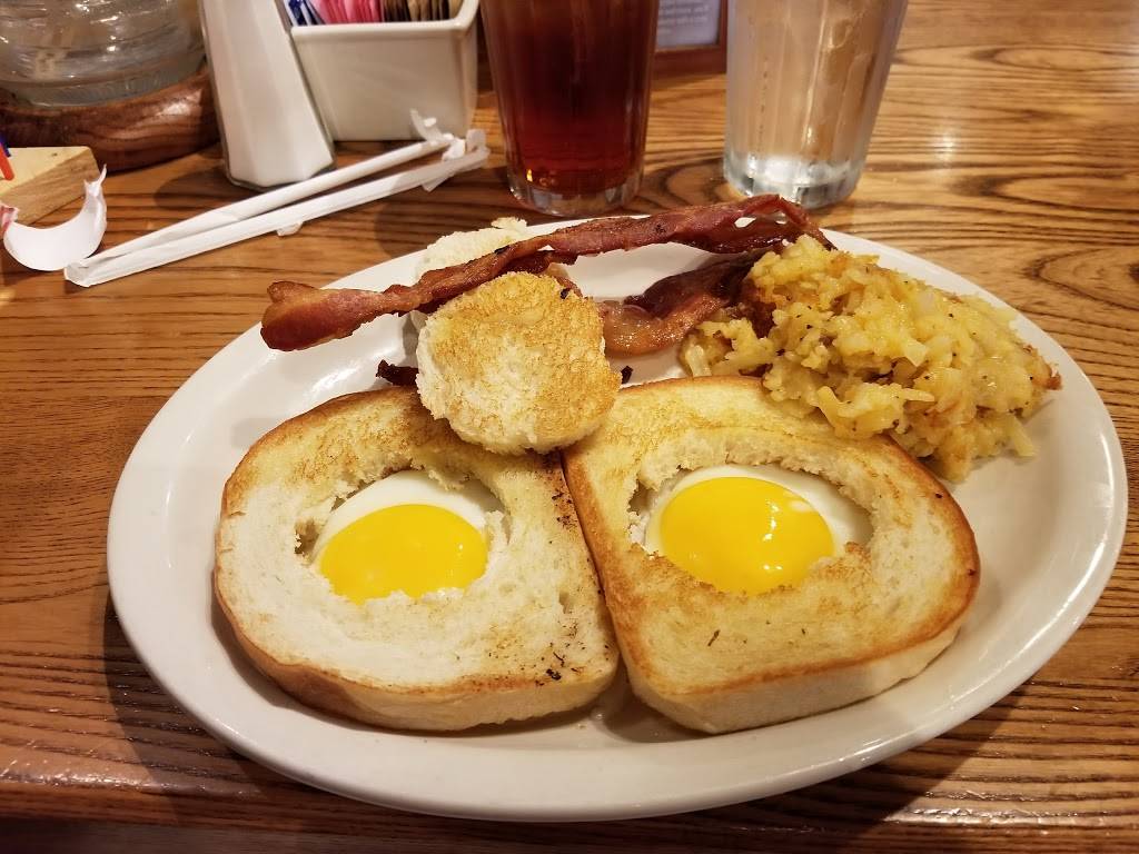 Cracker Barrel Old Country Store | restaurant | 2406 Music Valley Dr, Nashville, TN 37214, USA | 6158835440 OR +1 615-883-5440