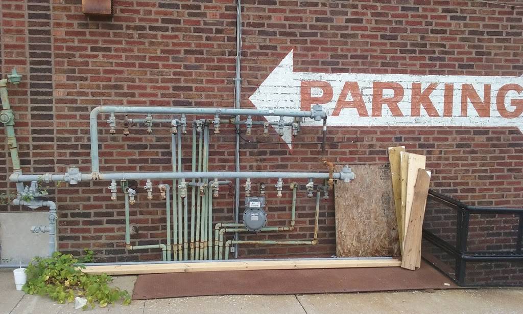 Palominos Restaurant | restaurant | 10219 US-24, Independence, MO 64053, USA | 8168333270 OR +1 816-833-3270