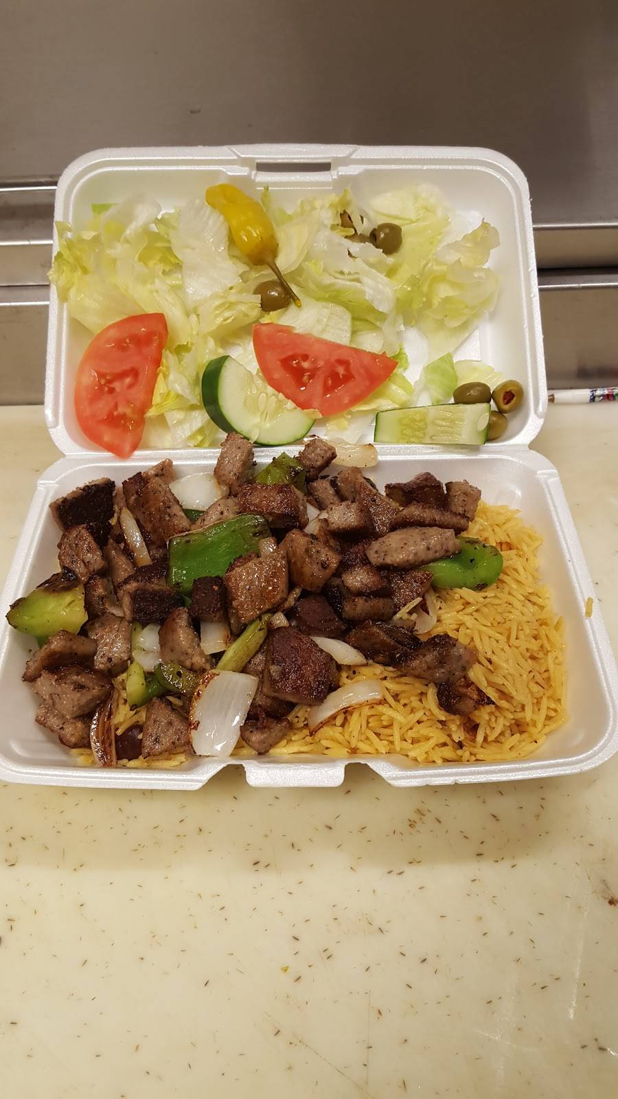 Kennedy Fried Chicken & Pizza | restaurant | 4 E Post Rd, White Plains, NY 10601, USA | 9149497867 OR +1 914-949-7867