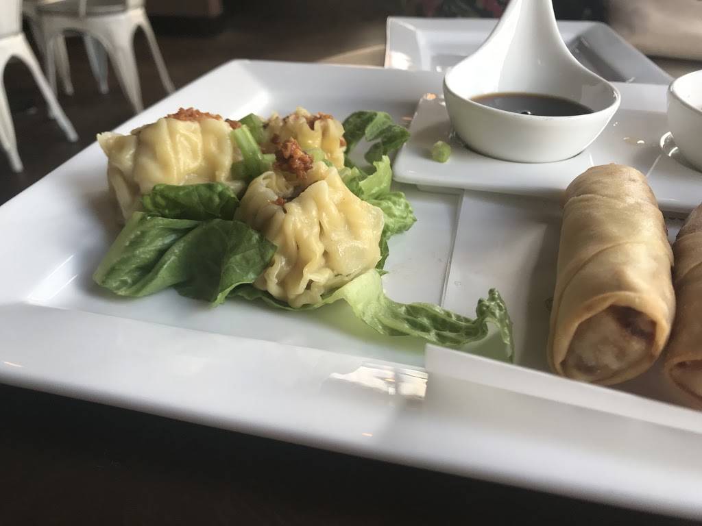 Thai Avenue | restaurant | 562 Farmington Ave, Bristol, CT 06010, USA | 8608458240 OR +1 860-845-8240