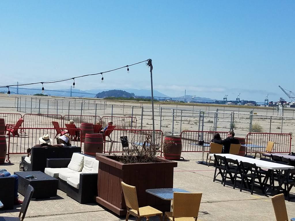 Scolaris At The Point | restaurant | 2301 Monarch St, Alameda, CA 94501, USA | 5105213287 OR +1 510-521-3287