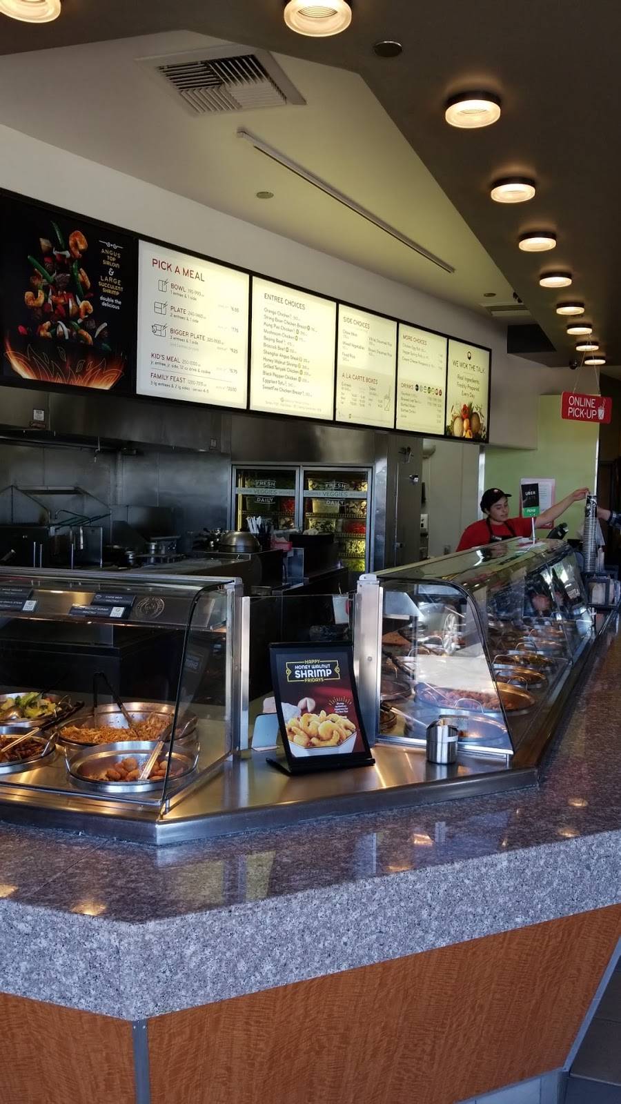 Panda Express | meal takeaway | 1473 Fitzgerald Dr, Pinole, CA 94564, USA | 5102225618 OR +1 510-222-5618