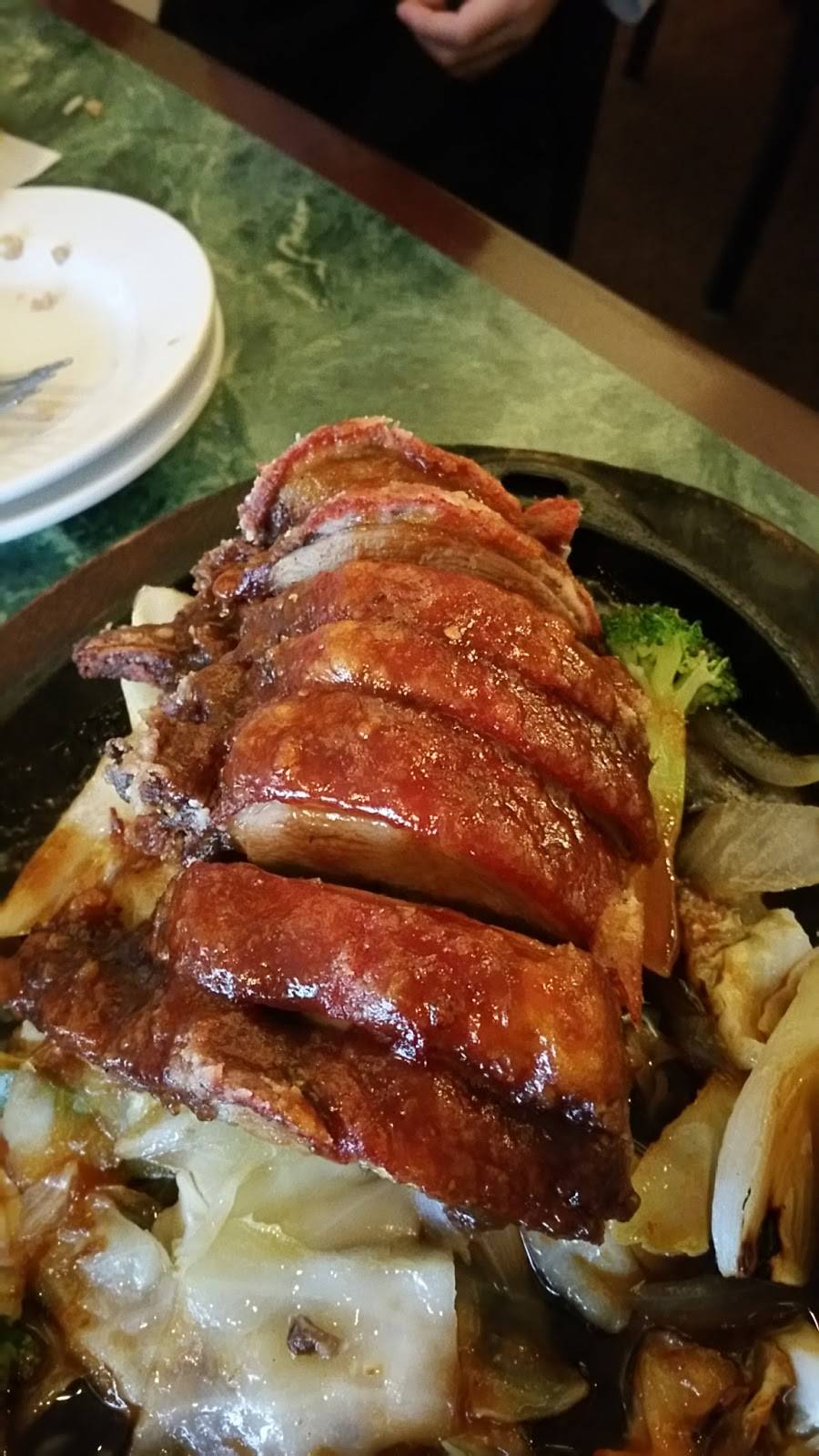 EE-Sane Thai-Lao Cuisine | restaurant | 1806 N Farwell Ave, Milwaukee, WI 53202, USA | 4142248284 OR +1 414-224-8284