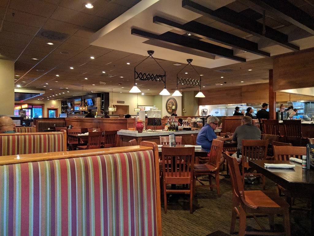 Carrabbas Italian Grill | restaurant | 2471 Park Ave, Easton, PA 18045, USA | 6102585326 OR +1 610-258-5326