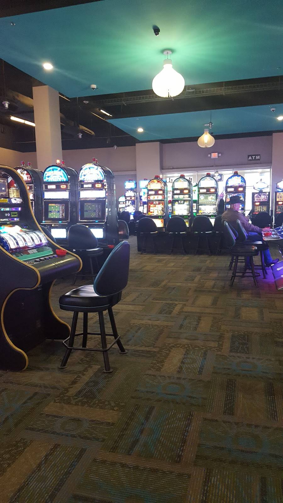 Thunderbird Casino | restaurant | 2051 S Gordon Cooper Dr, Shawnee, OK 74801, USA | 4052732679 OR +1 405-273-2679