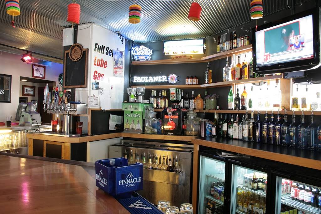 The Pioneer Bar | restaurant | 2401 S University Blvd, Denver, CO 80210, USA | 7205364802 OR +1 720-536-4802