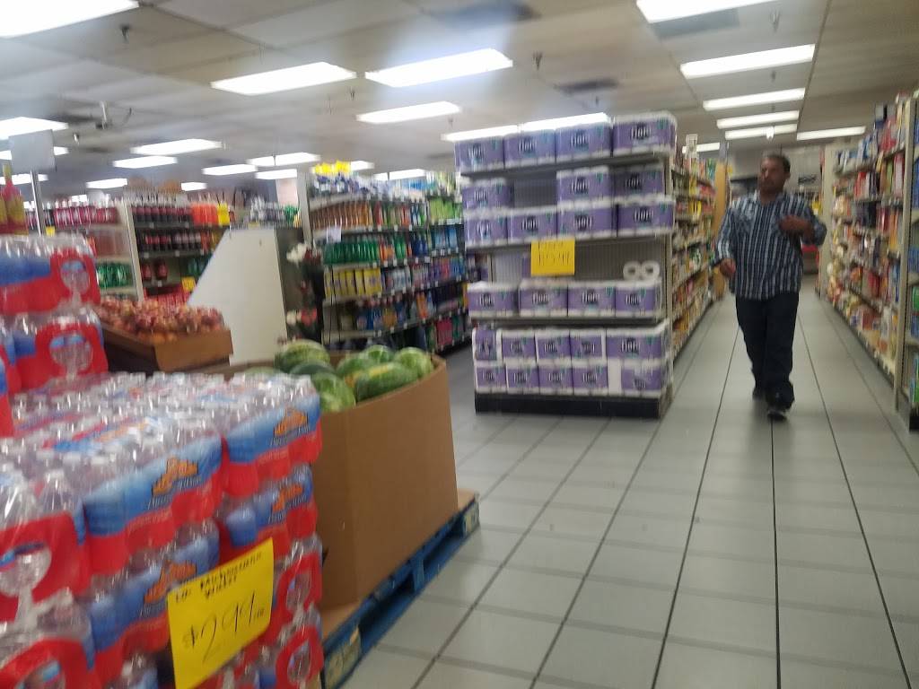 La Michoacana Meat Market | bakery | 833 N Westmoreland Rd, Dallas, TX 75211, USA | 2143397800 OR +1 214-339-7800