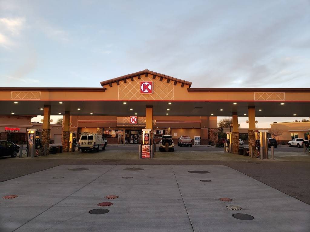 Circle K | meal takeaway | 3155 S Gilbert Rd, Gilbert, AZ 85295, USA | 4808557316 OR +1 480-855-7316