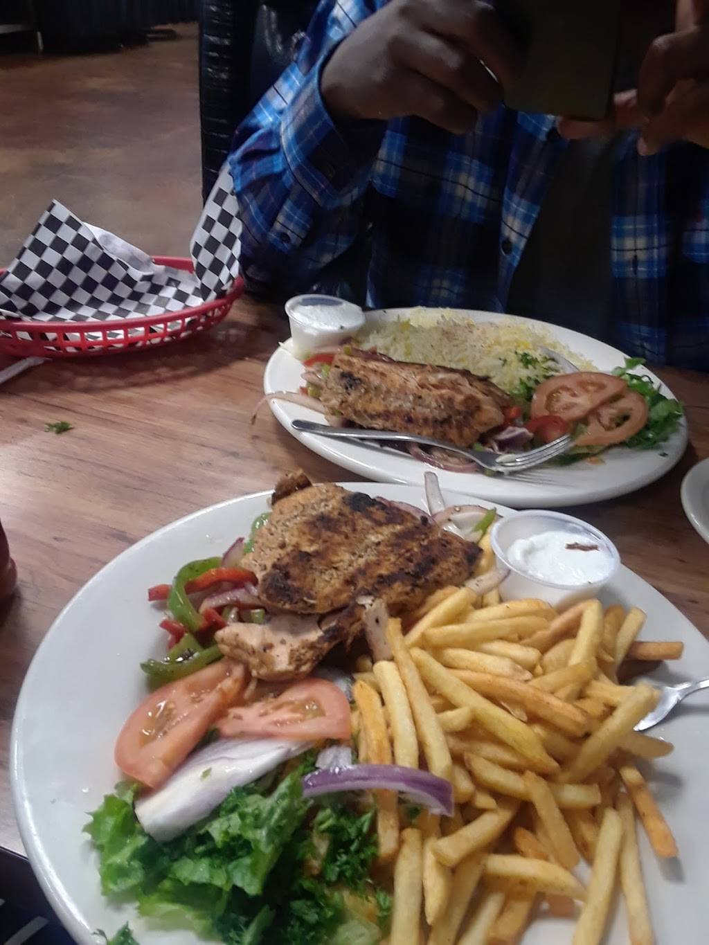 Salaama Restaurant | restaurant | 2440 S Collins St # 138, Arlington, TX 76014, USA | 2149241174 OR +1 214-924-1174