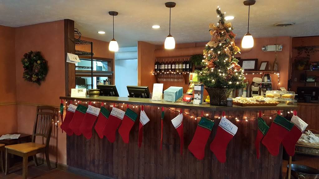 Chrysanthis Restaurant | restaurant | 204 Rte 13, Brookline, NH 03033, USA | 6036720303 OR +1 603-672-0303