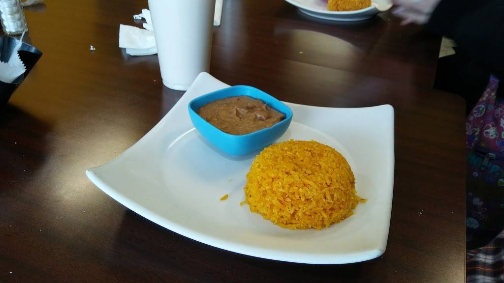 Taqueria Mi Tierra | restaurant | 459 W Irving Park Rd, Bensenville, IL 60106, USA | 6305958830 OR +1 630-595-8830