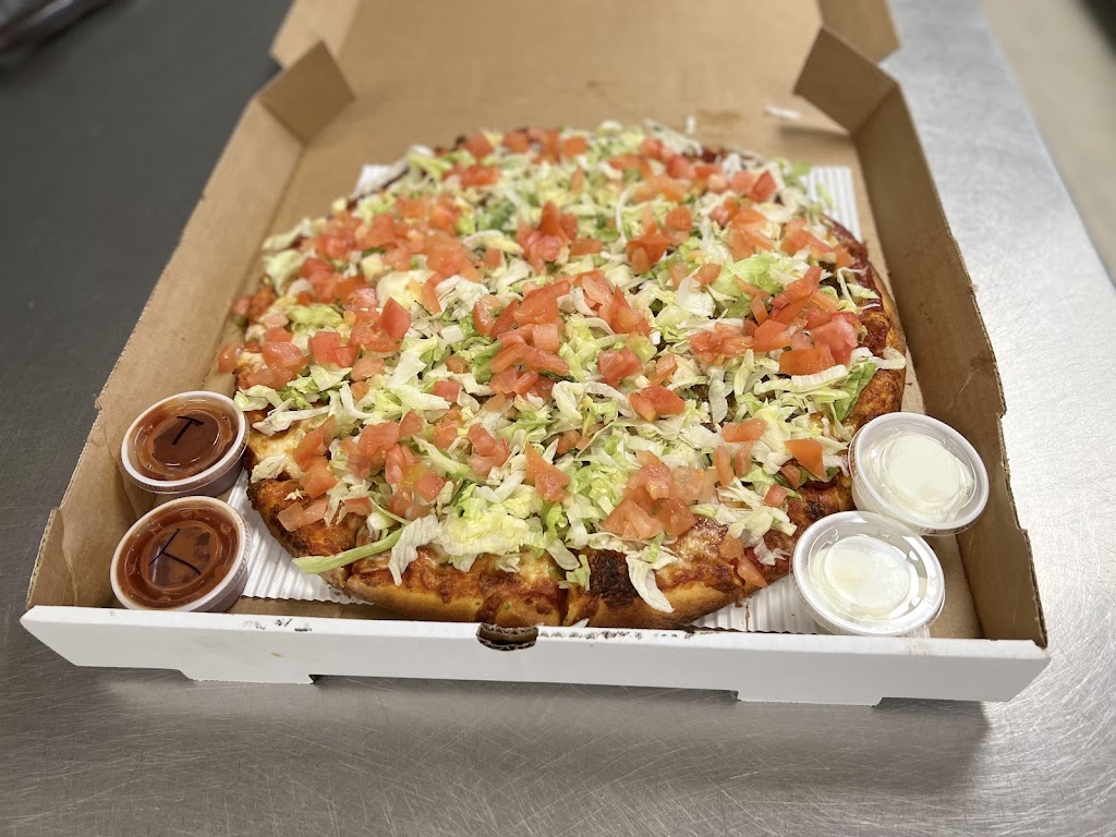 LakeBound Pizza, LLC | meal takeaway | 12404 Lancaster St, Millersport, OH 43046, United States | 7404087000 OR +1 740-408-7000