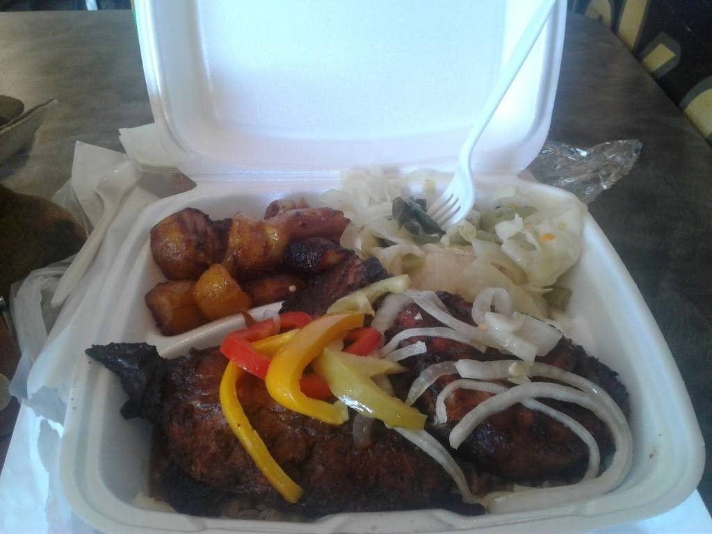 Jamaican Jerk King | restaurant | 206 E 35th St, Chicago, IL 60616, USA | 3127540480 OR +1 312-754-0480