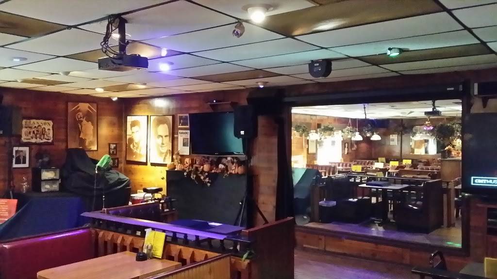 Larrys Restaurant & Lounge | restaurant | 2572 Murfreesboro Pike, Nashville, TN 37217, USA | 6153603981 OR +1 615-360-3981