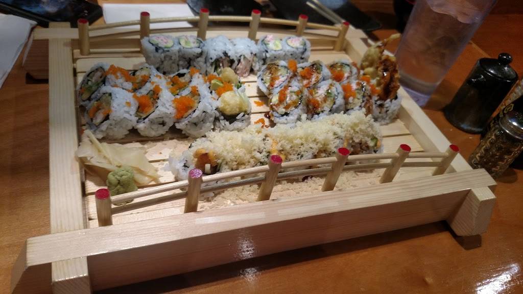 Sushi Kafe | restaurant | 1264 Walton Blvd, Rochester Hills, MI 48307, USA | 2486010000 OR +1 248-601-0000