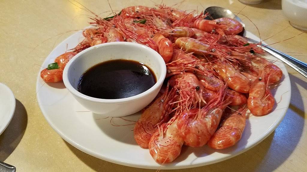 Mai Place | restaurant | 3152 NE Sunset Blvd, Renton, WA 98056, USA | 4252286388 OR +1 425-228-6388