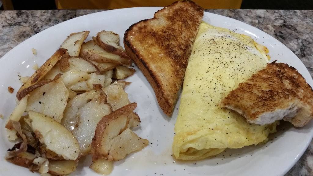 Scrambles Cafe | restaurant | 3233 SE Maricamp Rd # 401, Ocala, FL 34471, USA | 3526944405 OR +1 352-694-4405