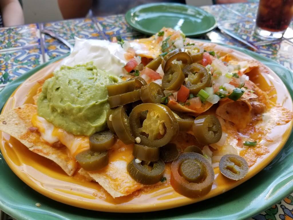 Las Casuelas Nuevas | restaurant | 70050 CA-111, Rancho Mirage, CA 92270, USA | 7603288844 OR +1 760-328-8844