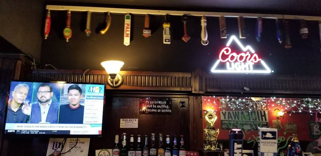 Skis Hideaway | restaurant | 1453 20th St, Vero Beach, FL 32960, USA | 7725672311 OR +1 772-567-2311