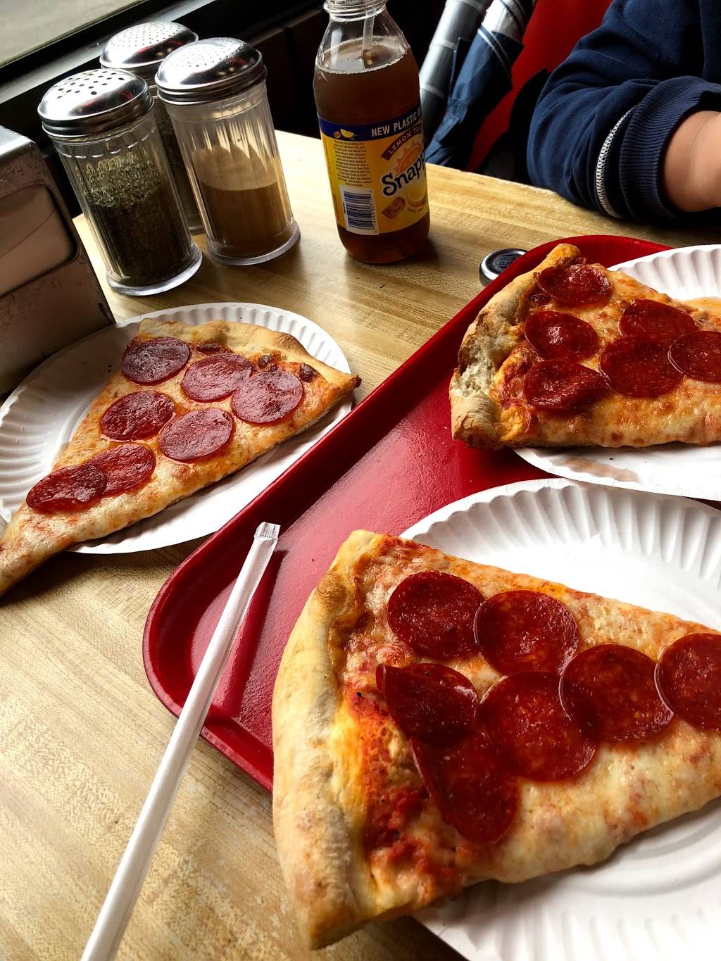 Smiling Pizzeria | meal delivery | 323 7th Ave, Brooklyn, NY 11215, USA | 7187882137 OR +1 718-788-2137