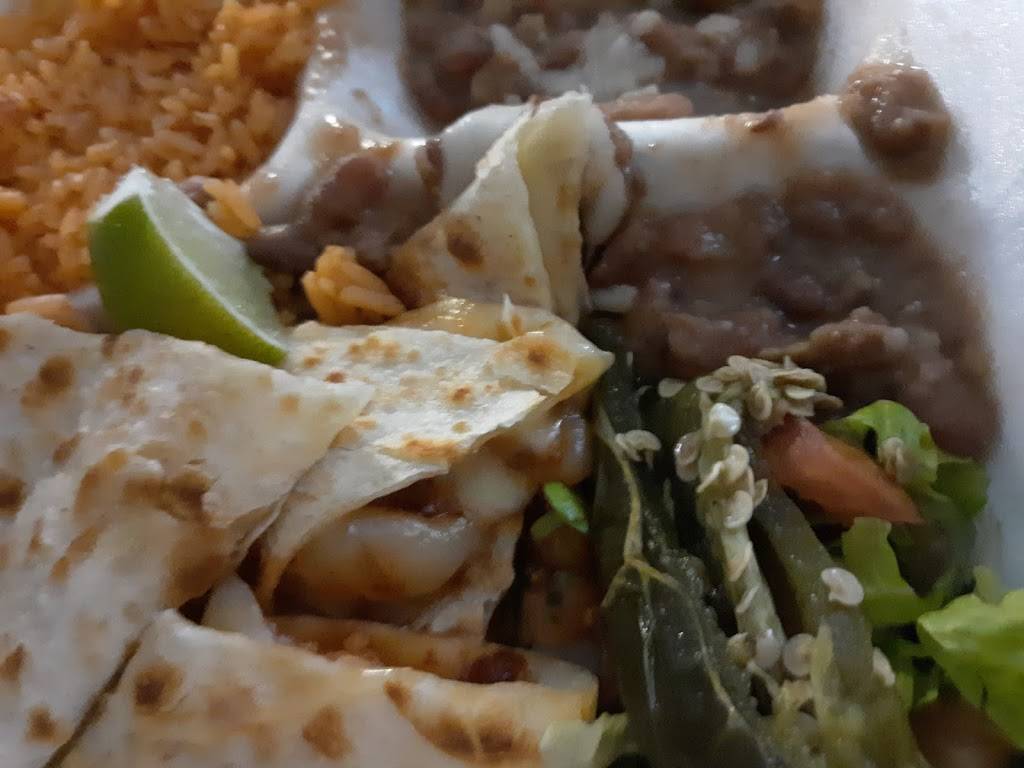 El Fogón Hispano Restaurant | restaurant | 288 Knowlton St, Bridgeport, CT 06608, USA | 2033409808 OR +1 203-340-9808