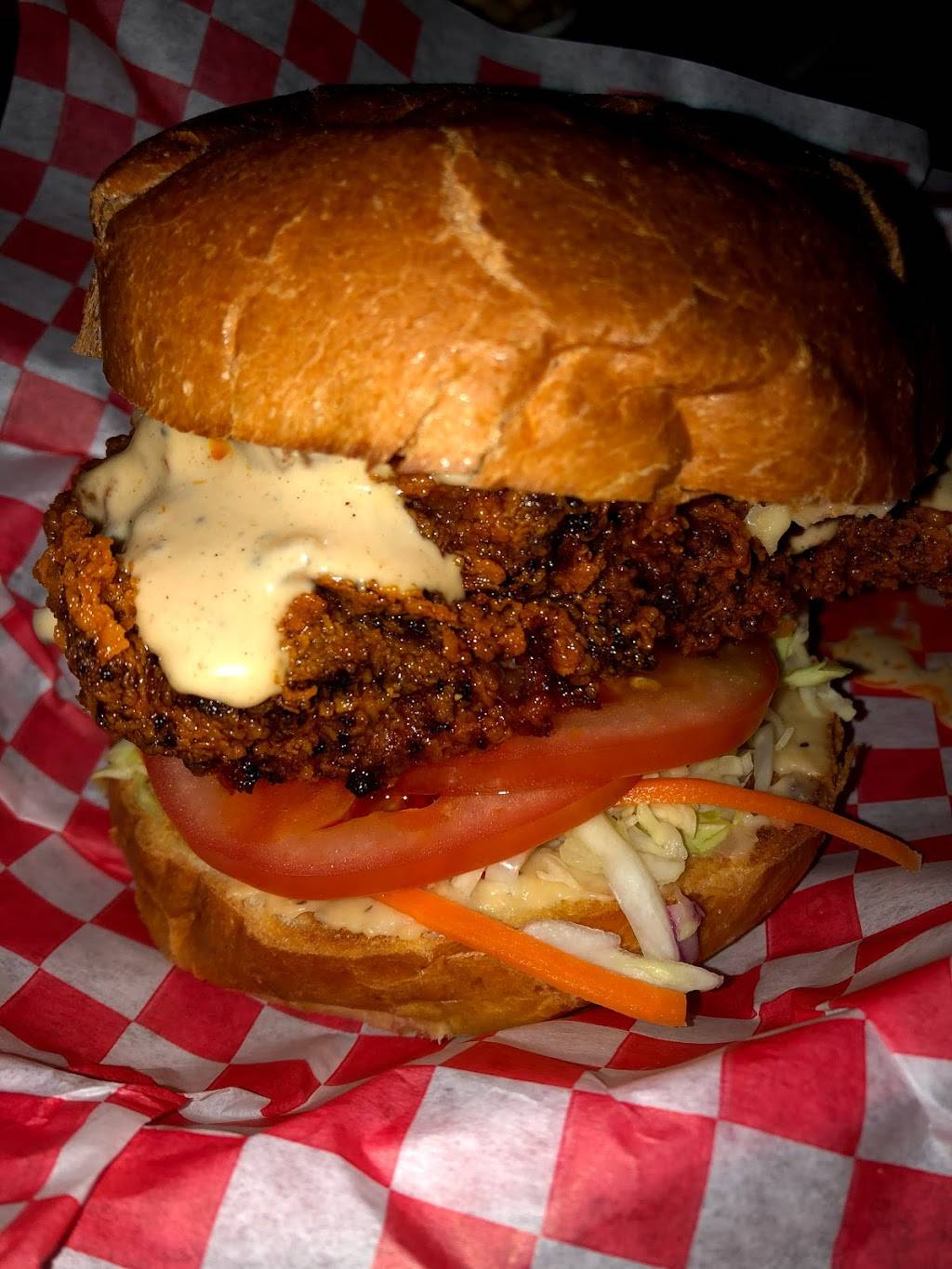 Crawfords Pass | restaurant | 259 N Pass Ave, Burbank, CA 91505, USA | 8185627080 OR +1 818-562-7080