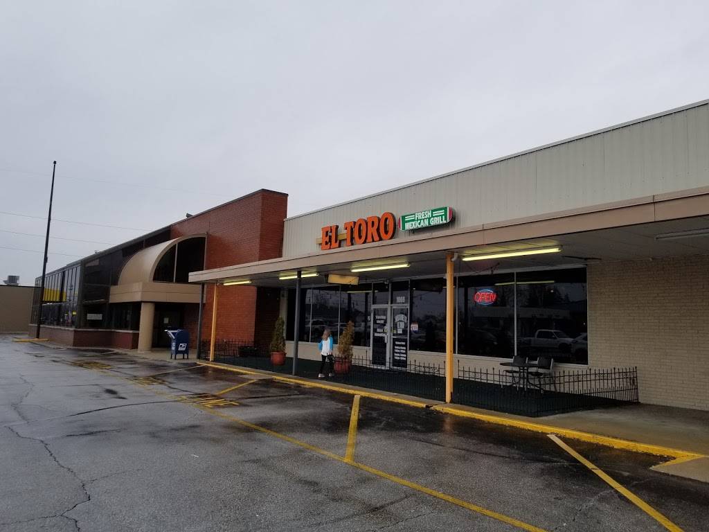 El Toro | restaurant | 1008 E Main St, Brownsburg, IN 46112, USA | 3178589994 OR +1 317-858-9994