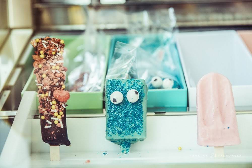 Pretty Cool Ice Cream | restaurant | 2353 N California Ave, Chicago, IL 60647, USA | 7736974140 OR +1 773-697-4140