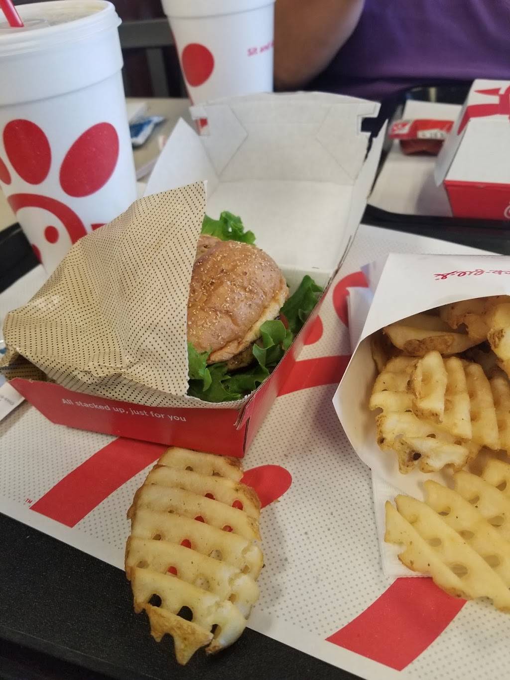 Chick-fil-A | restaurant | 5260 Stockdale Hwy, Bakersfield, CA 93309, USA | 6613275260 OR +1 661-327-5260