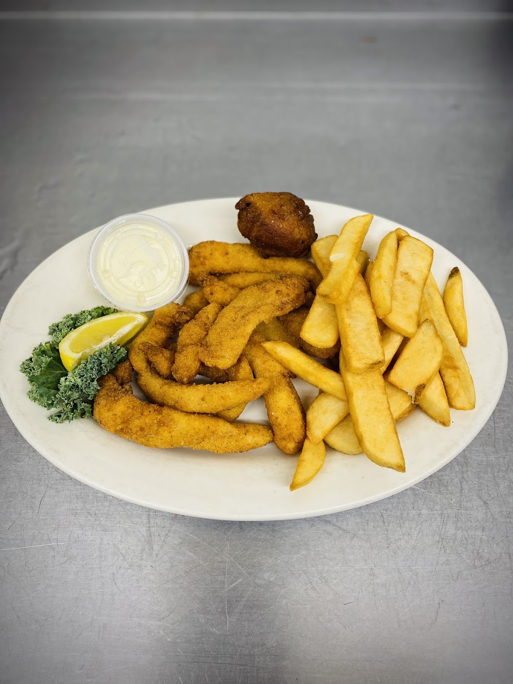 Kyrles Seafood & Steak House | restaurant | 5569 LA-114, Mansura, LA 71350, USA | 3189642448 OR +1 318-964-2448