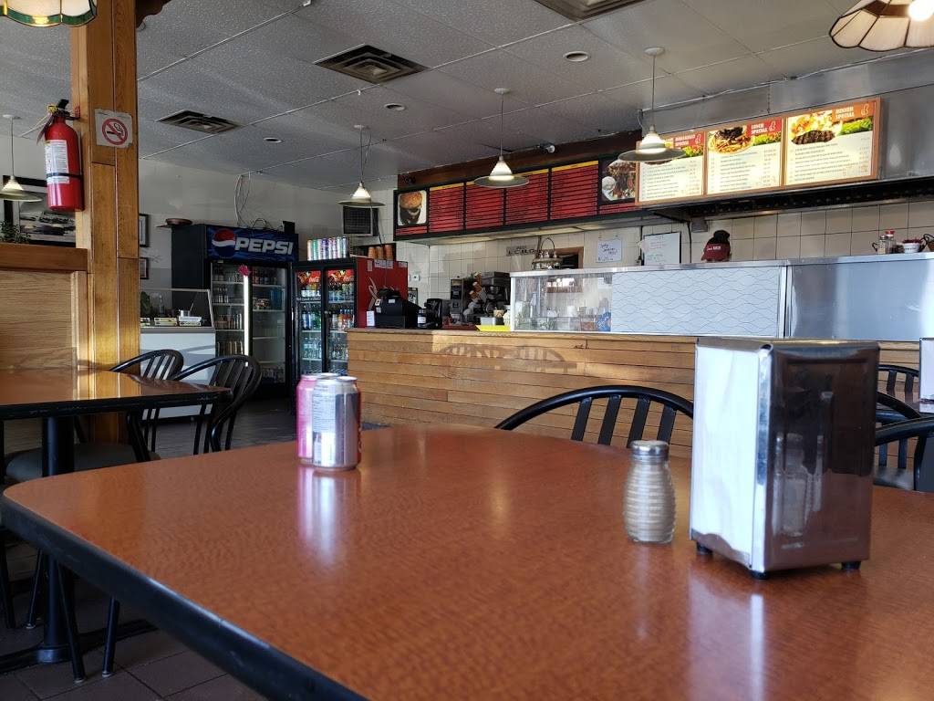 Simcoe Burger | restaurant | 25 Metro Rd S, Keswick, ON L4P 1V7, Canada | 9054764883 OR +1 905-476-4883