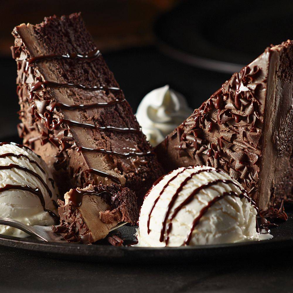 LongHorn Steakhouse | meal takeaway | 1360 W 49th St, Hialeah, FL 33012, USA | 3058288691 OR +1 305-828-8691