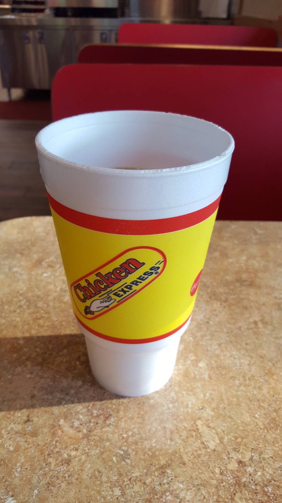 Chicken Express | restaurant | 105 Winding Way, Lake Jackson, TX 77566, USA | 9792928563 OR +1 979-292-8563