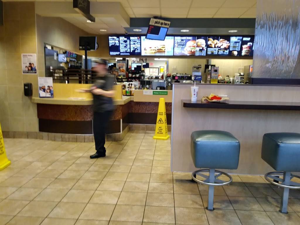 McDonalds | cafe | 10915 W National Ave, West Allis, WI 53227, USA | 4145436440 OR +1 414-543-6440