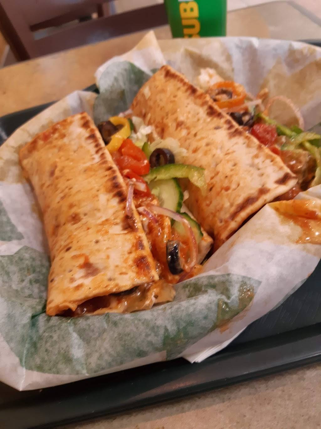 Subway | restaurant | 305 Avenue Dorval, Dorval, QC H9S 3H6, Canada | 5144200090 OR +1 514-420-0090