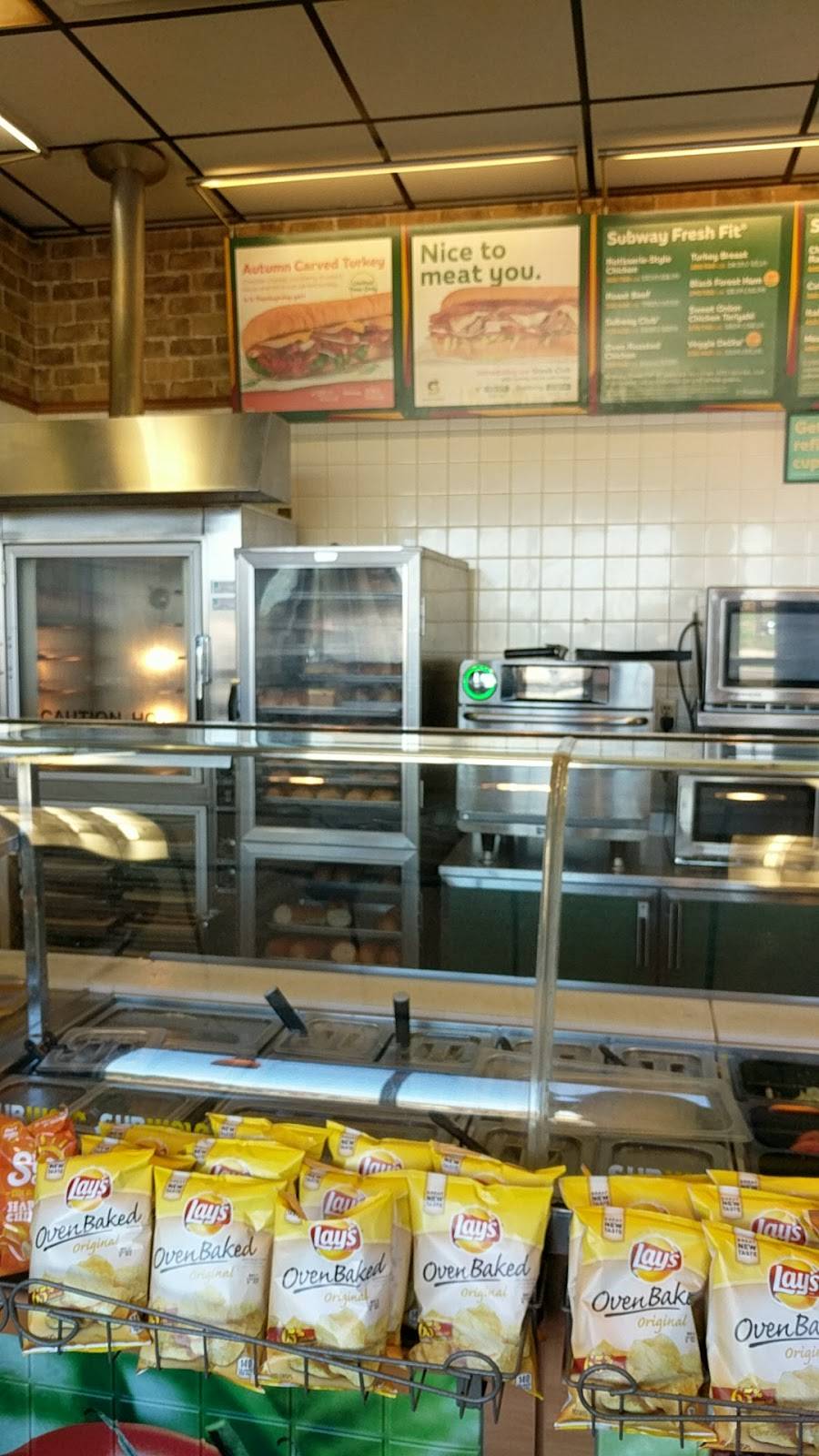 Subway Restaurants | restaurant | 1403 E Cloverland Dr, Ironwood, MI 49938, USA | 9069321400 OR +1 906-932-1400