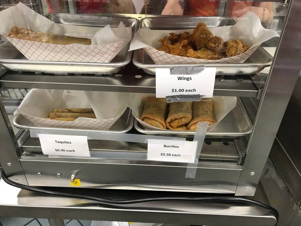 Food Basket Cafe | restaurant | 1746 S Carrier Pkwy, Grand Prairie, TX 75051, USA | 9726604500 OR +1 972-660-4500