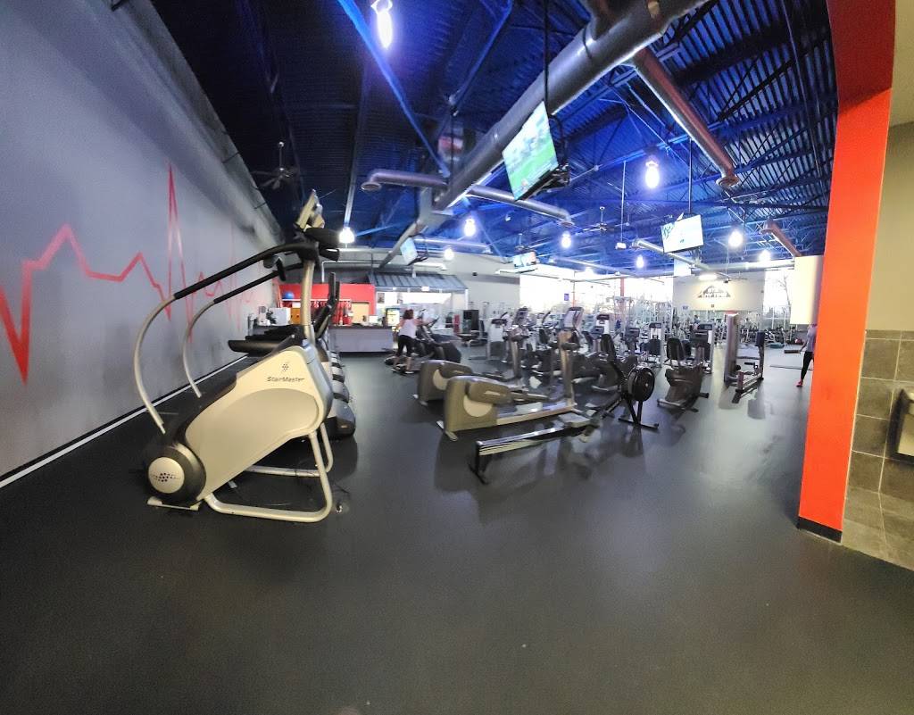 STS Athletic Complex | restaurant | 786 W Highland Rd, Highland, MI 48357, USA | 2487145667 OR +1 248-714-5667