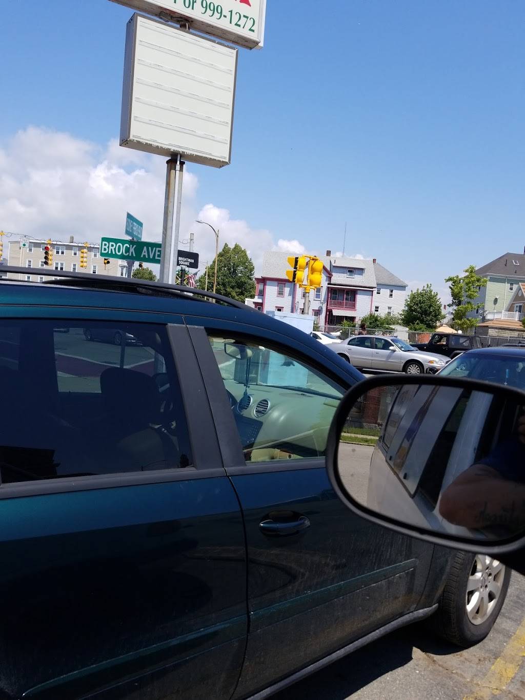 New Bedford House of Pizza | restaurant | 64 Rodney French Blvd, New Bedford, MA 02744, USA | 5089991271 OR +1 508-999-1271