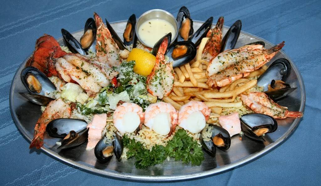 Restaurant Crevettes Plus | restaurant | 101-848 Avenue Taniata, Saint-Jean-Chrysostome, QC G6Z 2T6, Canada | 4188342309 OR +1 418-834-2309
