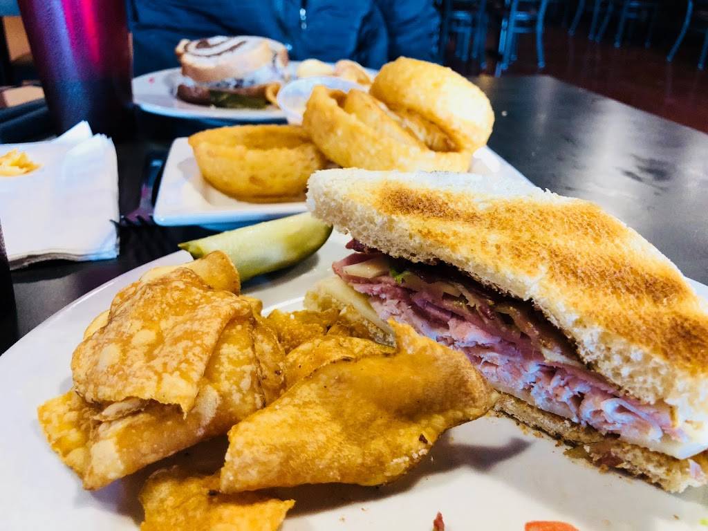 Ollies Place Craft Beer and Whiskey | restaurant | 518-20 Miamisburg Centerville Rd, Centerville, OH 45459, USA | 9377238998 OR +1 937-723-8998