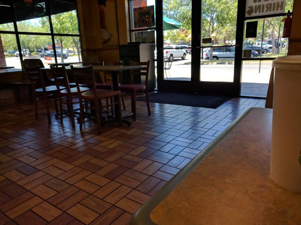 Subway | restaurant | 3941 Park Dr #40, El Dorado Hills, CA 95762, USA | 9169394499 OR +1 916-939-4499