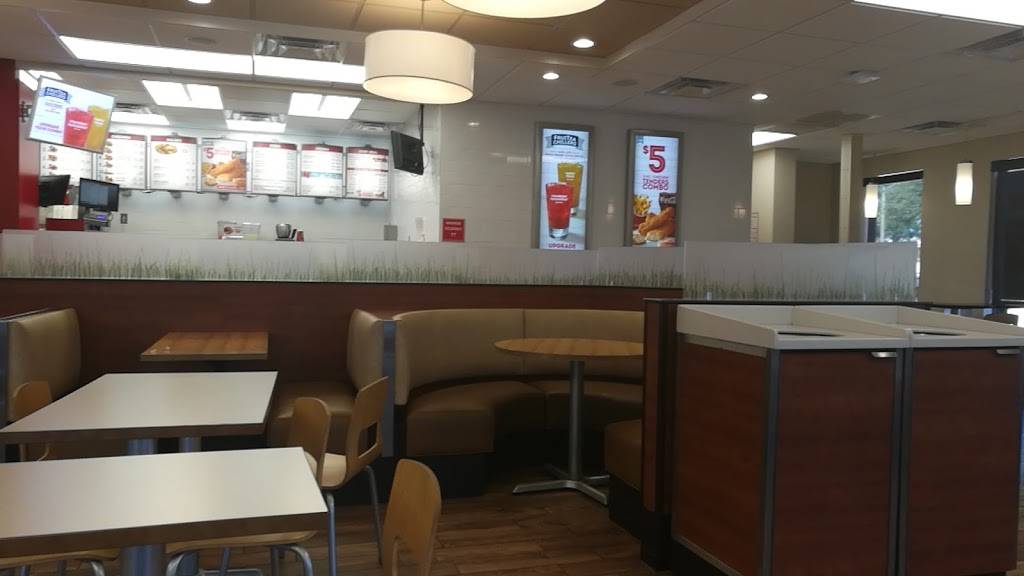 Wendys | restaurant | 34092 US Hwy 19 N, Palm Harbor, FL 34684, USA | 7277847980 OR +1 727-784-7980