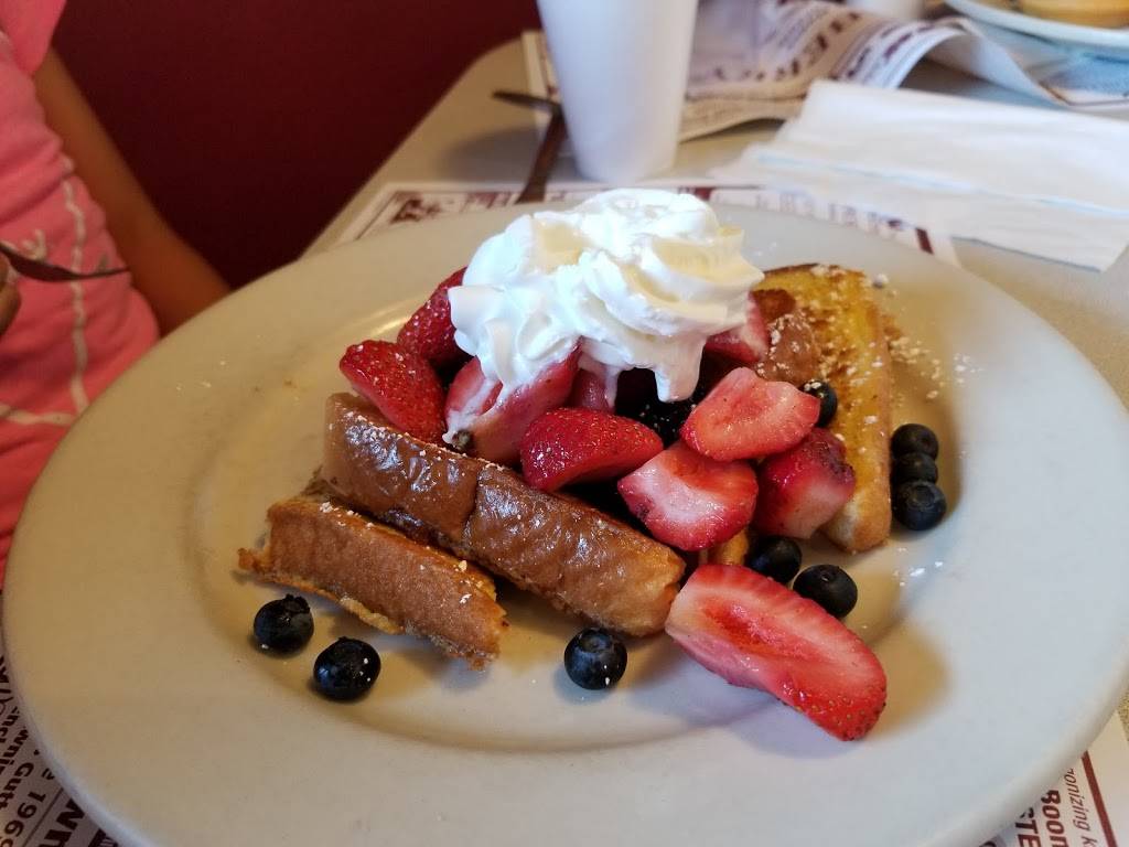 Kingsberry Waffle House | restaurant | 3345 Vollmer Rd, Flossmoor, IL 60422, USA | 7089221799 OR +1 708-922-1799