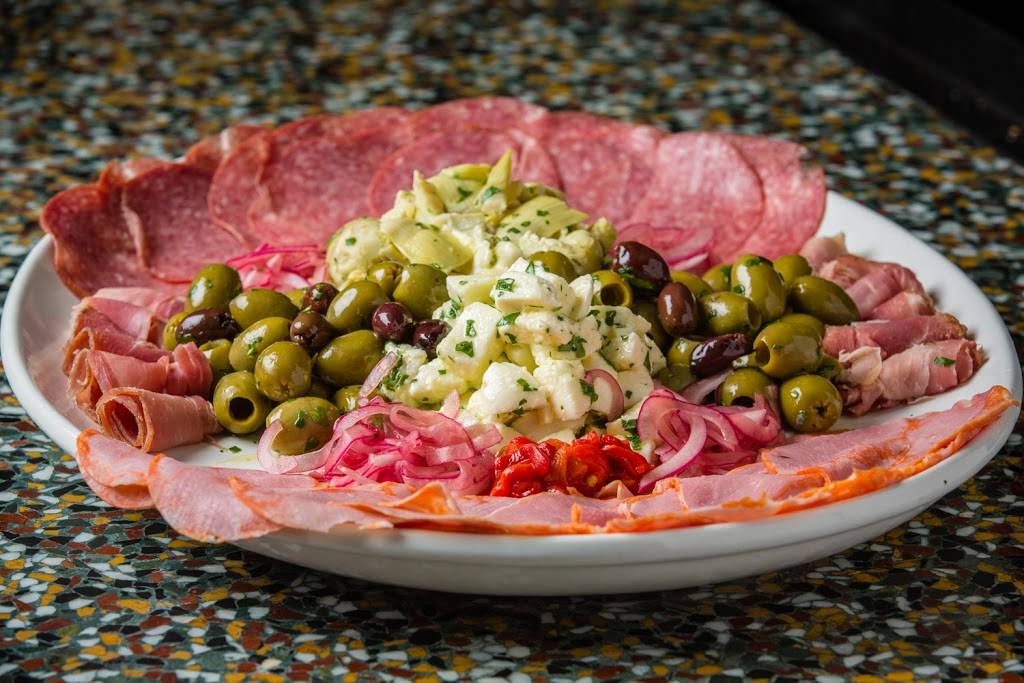 Bordinos | restaurant | 310 W Dickson St, Fayetteville, AR 72701, USA | 4795276795 OR +1 479-527-6795