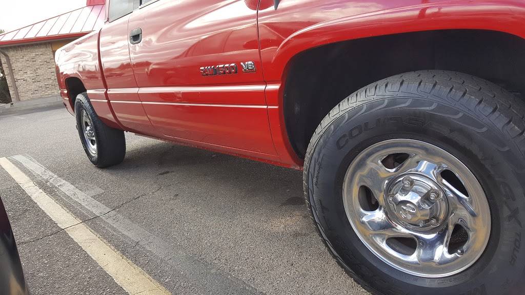 Pizza Hut | meal delivery | 2540 Main St NE, Los Lunas, NM 87031, USA | 5058654487 OR +1 505-865-4487