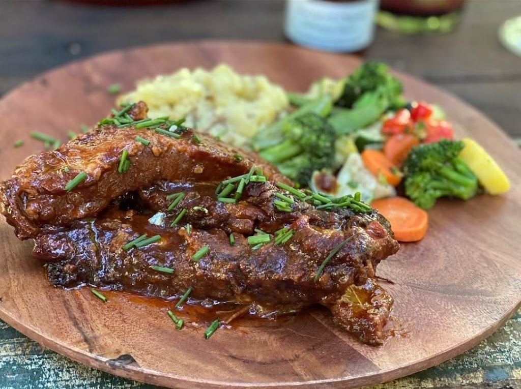 The Bar and Cafe at The Rio Nido Lodge | restaurant | 4444 Wood Rd, Guerneville, CA 95446, USA | 7076048780 OR +1 707-604-8780