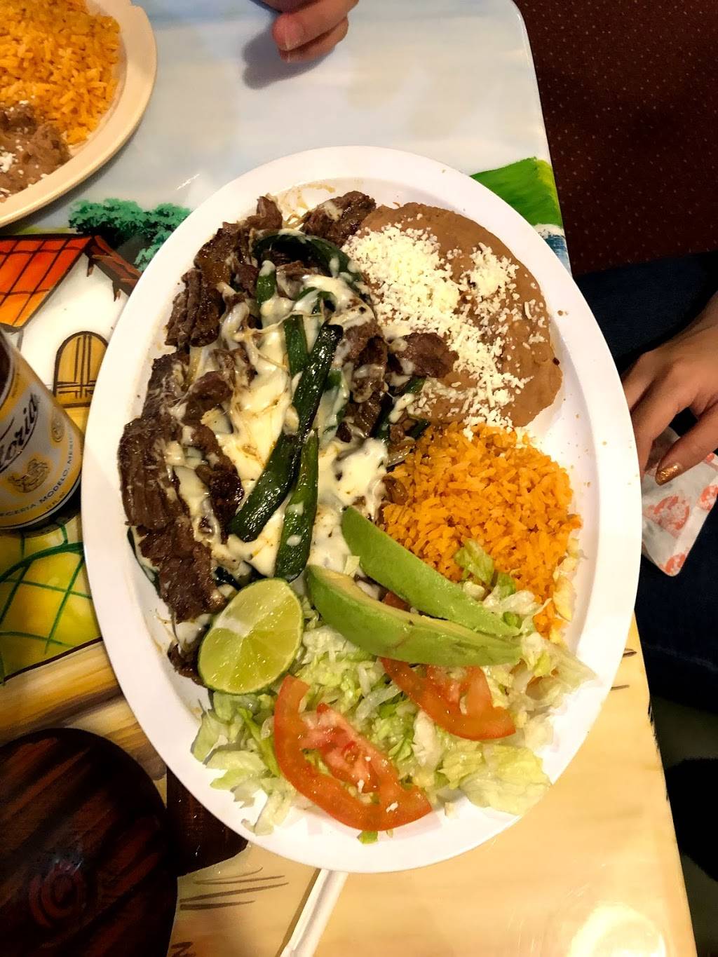 Mi Jacalito Restaurant | restaurant | 1318 Douglas Ave, Racine, WI 53402, USA | 2626338633 OR +1 262-633-8633